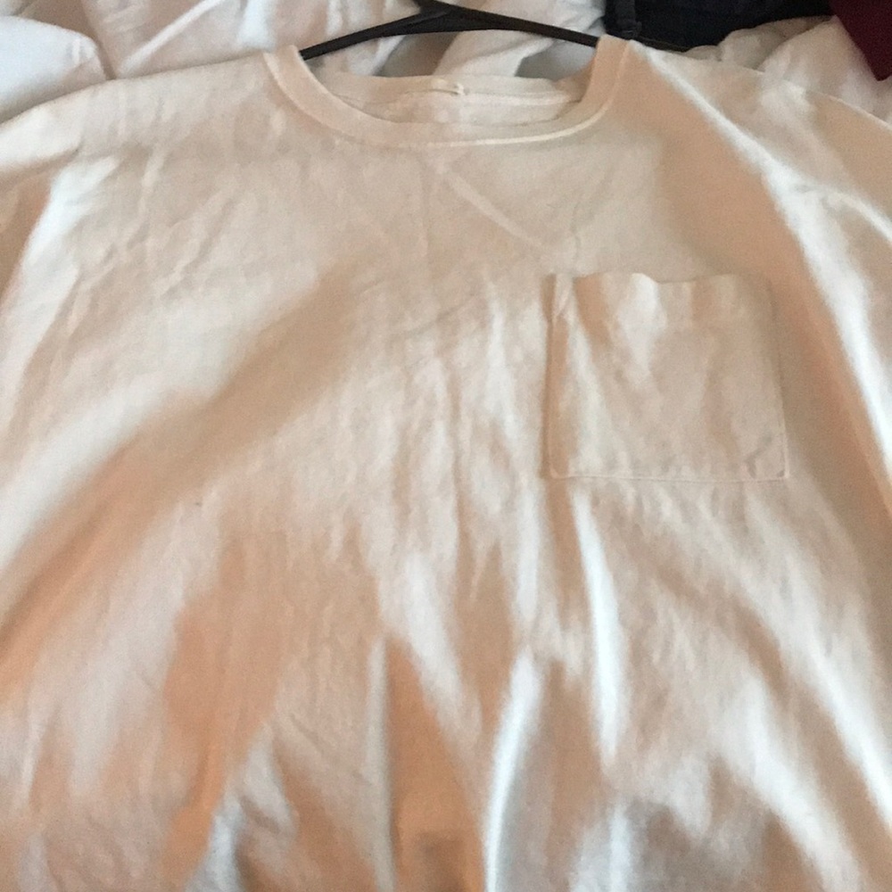 Thick white tee